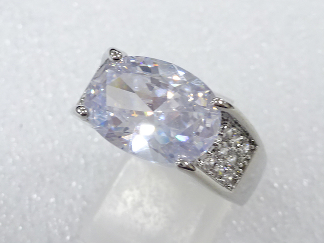 Japanese Kimono / Antique Accessories Metal